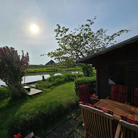 Luehe Loft - Direkt Am Wasser Im Alten Land Apartment