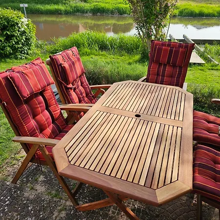 Luehe Loft - Direkt Am Wasser Im Alten Land Apartment Mittelnkirchen